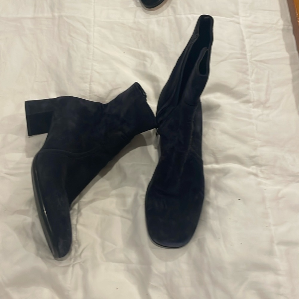 Navy blue Prada suede ankle boots
